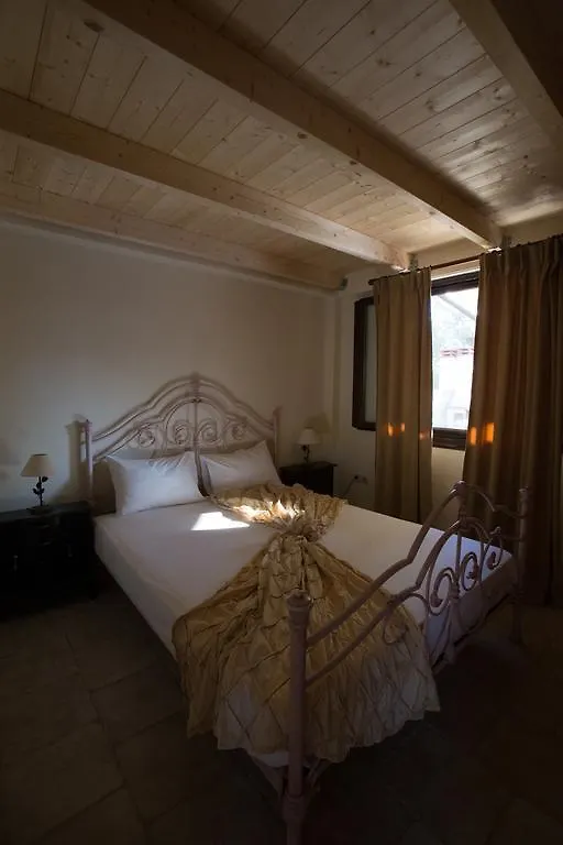 5 Stars Villas Svoronata
